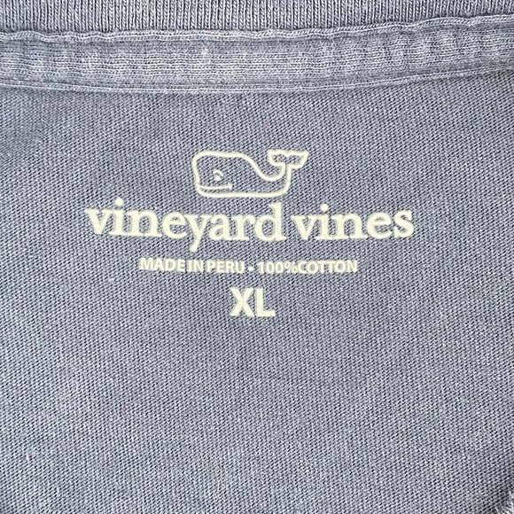 Vineyard Vines | Men’s XL Navy Blue Fourth of July Fireworks Patriotic Logo Tee - Picture 5 of 6